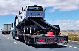Read more about the article Electric Trucks: Big Batteries, Big Problems